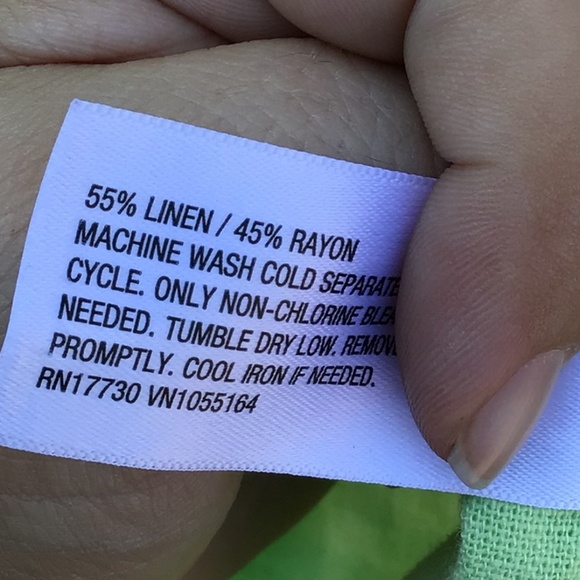 A New Day Lime Green Button Crop Top - Picture 6 of 7